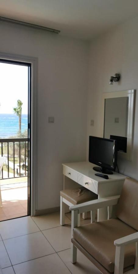 Simos Magic Beach Hotel Apts Agia Napa Exterior foto