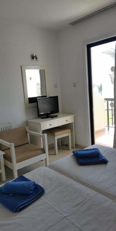 Simos Magic Beach Hotel Apts Agia Napa Exterior foto