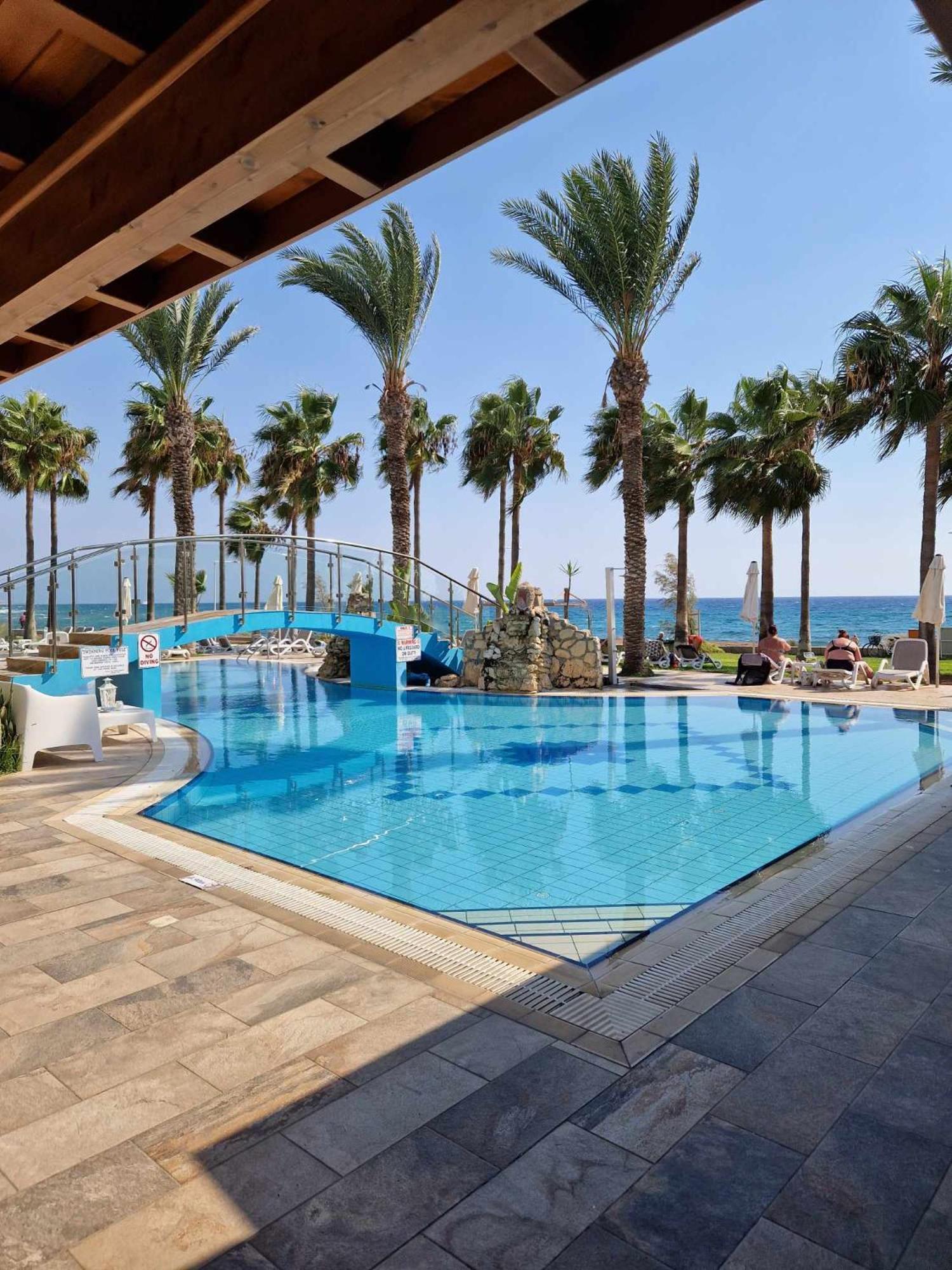 Simos Magic Beach Hotel Apts Agia Napa Exterior foto