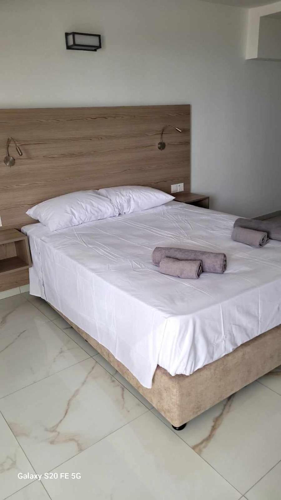 Simos Magic Beach Hotel Apts Agia Napa Exterior foto