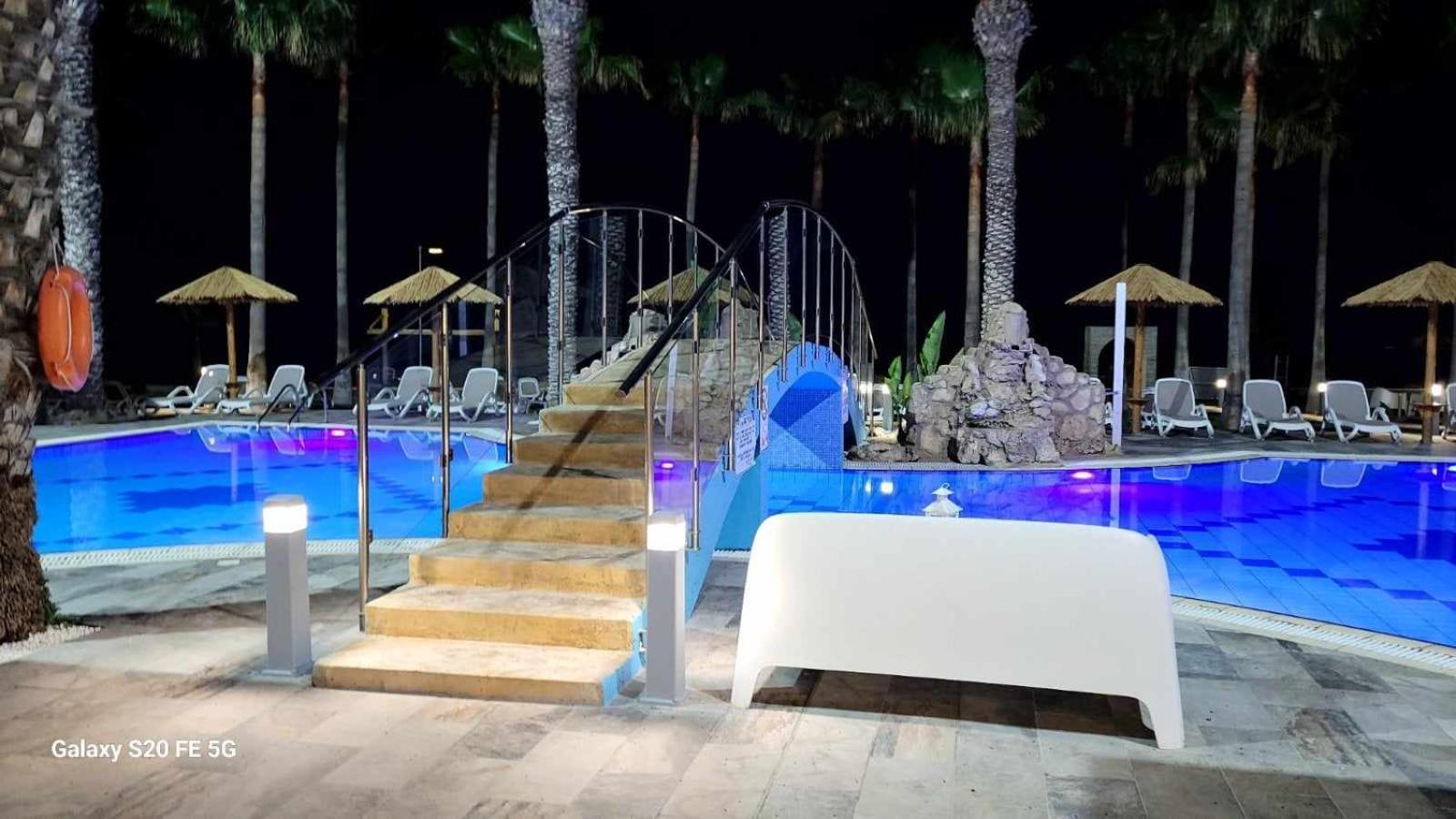 Simos Magic Beach Hotel Apts Agia Napa Exterior foto