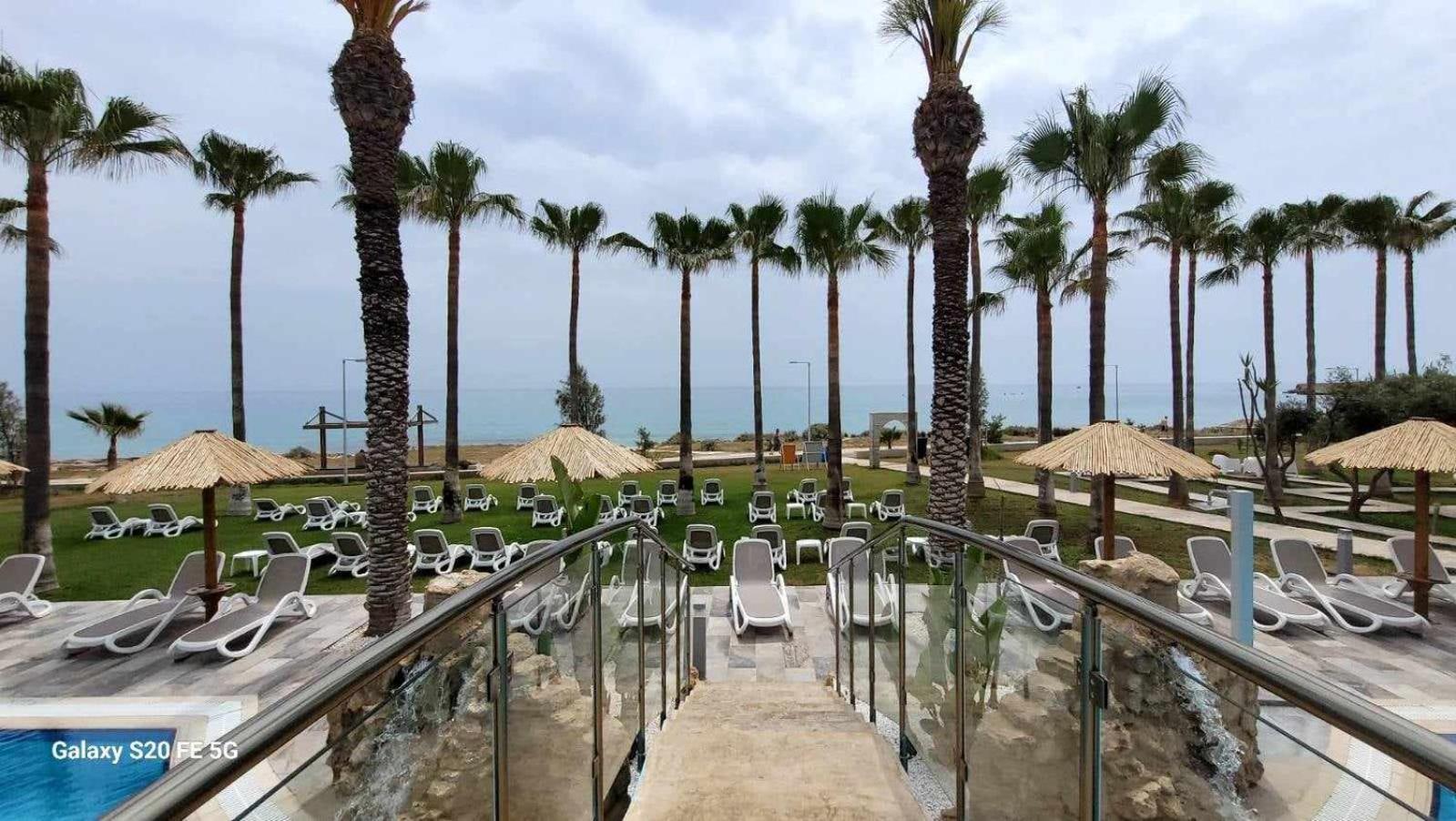 Simos Magic Beach Hotel Apts Agia Napa Exterior foto