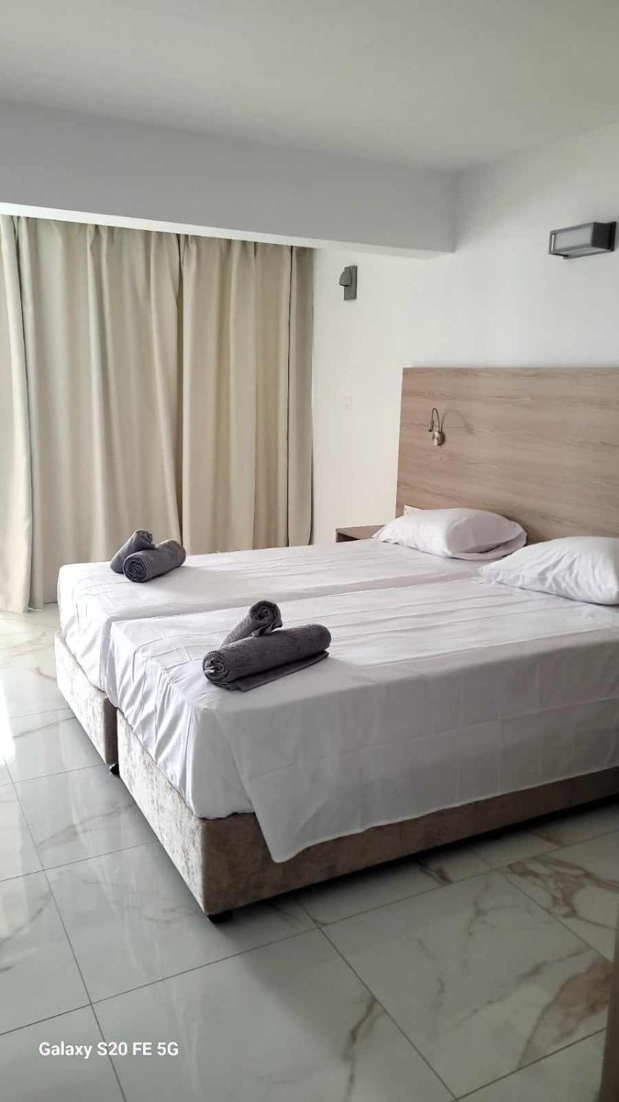 Simos Magic Beach Hotel Apts Agia Napa Exterior foto