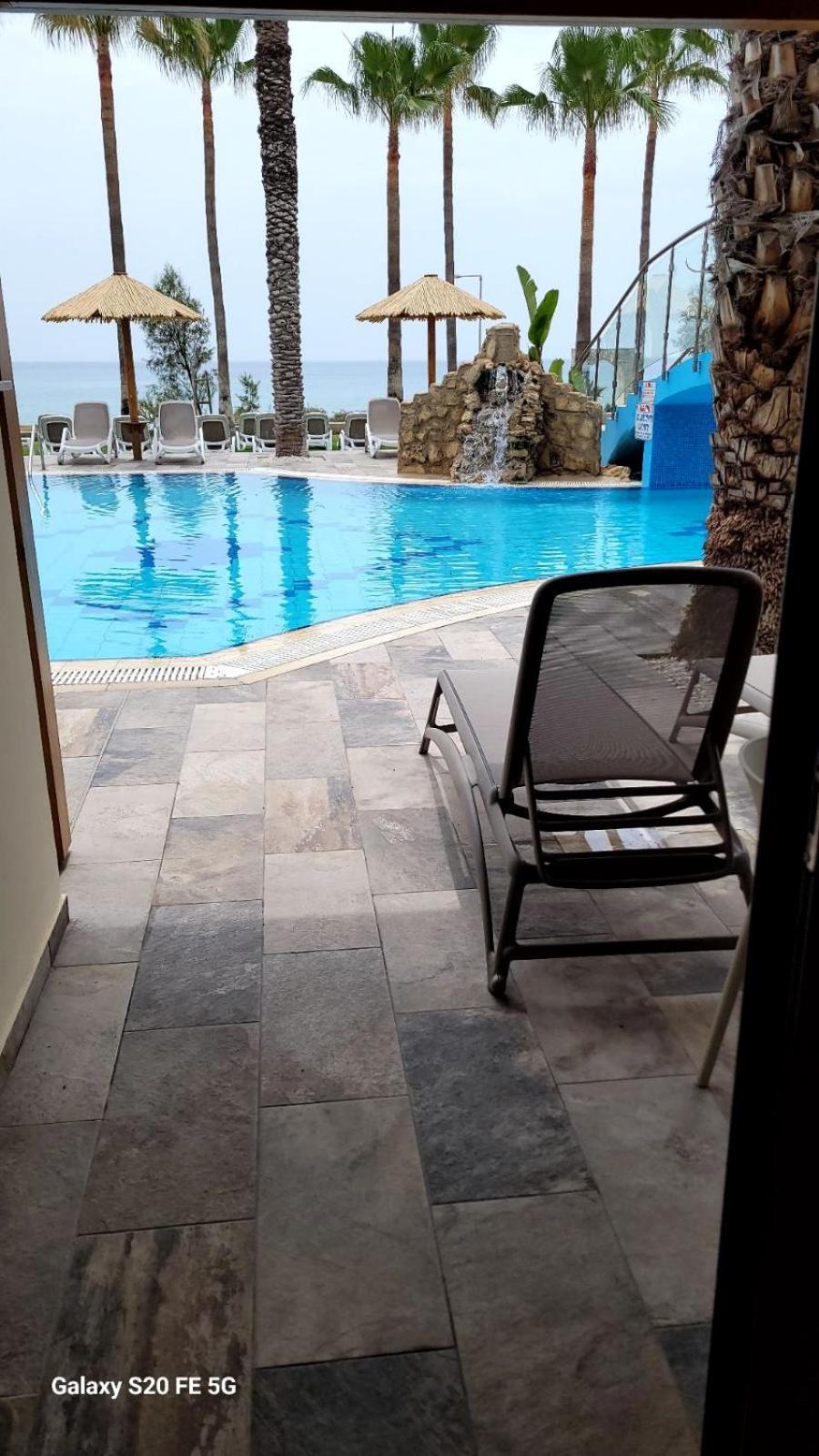 Simos Magic Beach Hotel Apts Agia Napa Exterior foto